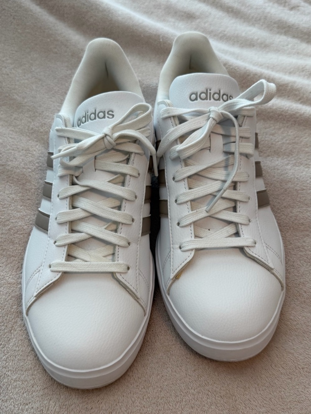 Adidas Women’s White Sneakers with Metallic Stripes - 11